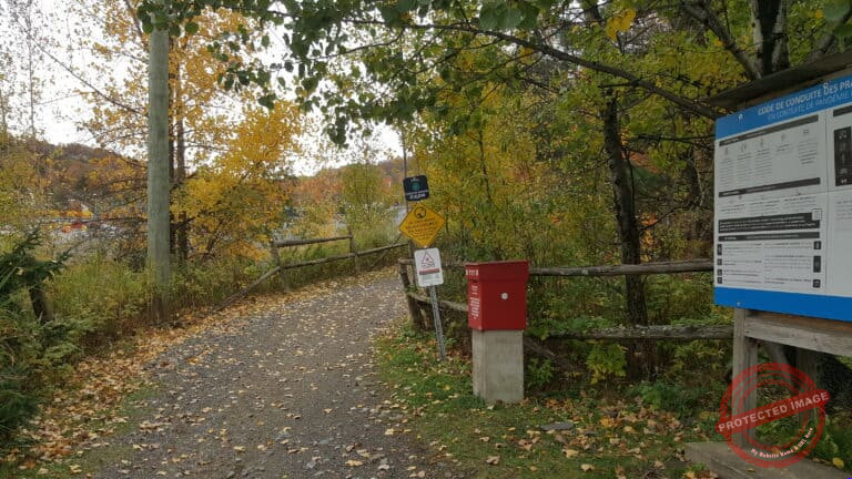 Point de départ pour la randonnée pédestre pour le mont Brome situé en Estrie au Québec.