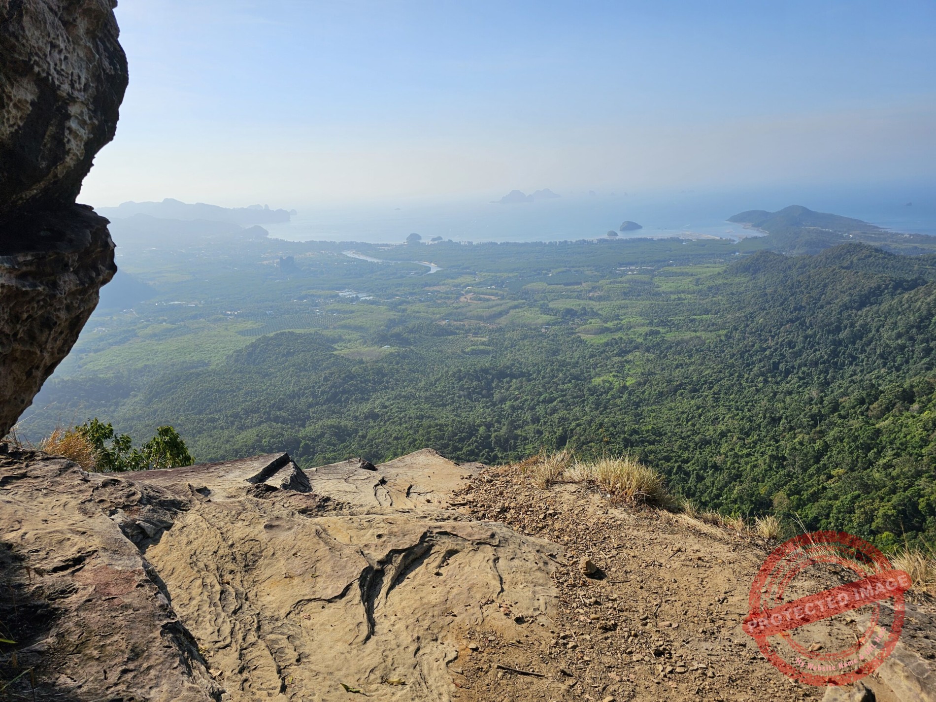 Dragon&rsquo;s Crest